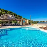 Apartament Lando Kampor