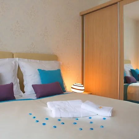 Apartament Lando *