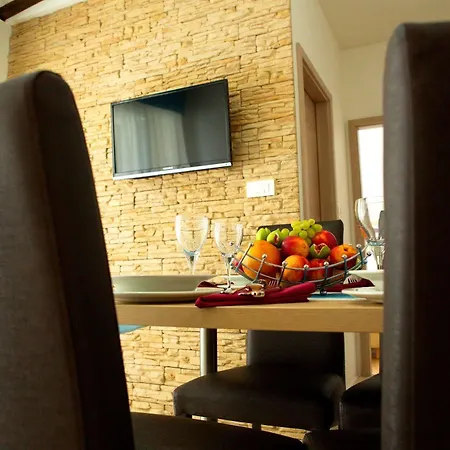 Appartement Lando *