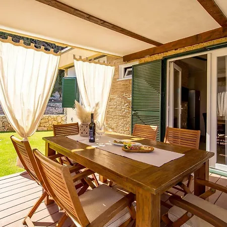 Appartement Lando *